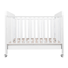 Patut Bebe din Lemn Masiv, BabyDreams Balu cu Sertar, 133x71x106 cm, Alb-Bej, Design Elegant Italia 